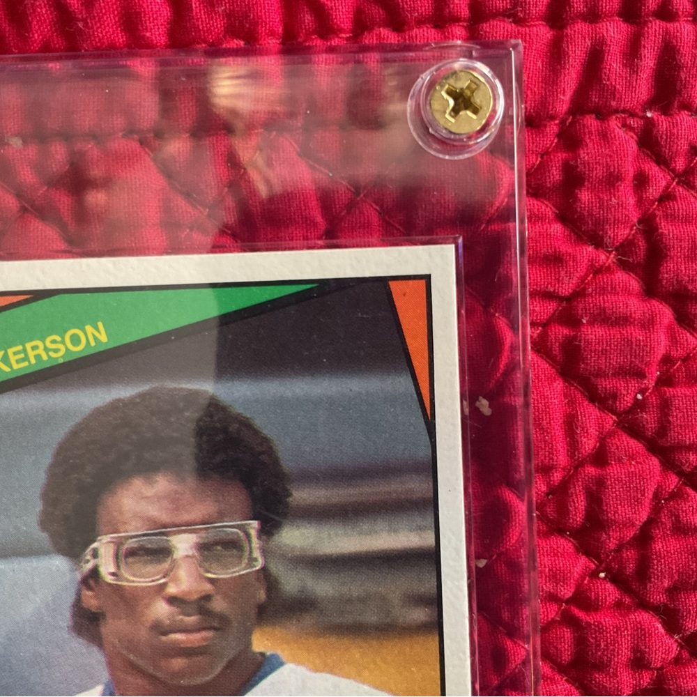 Eric Dickerson 1984 Topps Rookie Card with Protective Case - Picture 3 of 7